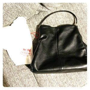 Coach purse (black)
